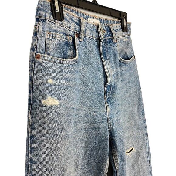 Zara Womens High Rise Distressed Medium Wash Blue Jeans Relaxed Mom Fit sz 4 - Picture 4 of 16